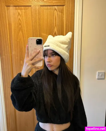 Irlannabelle OnlyFans Thumbnail #gNb8TpKRcC