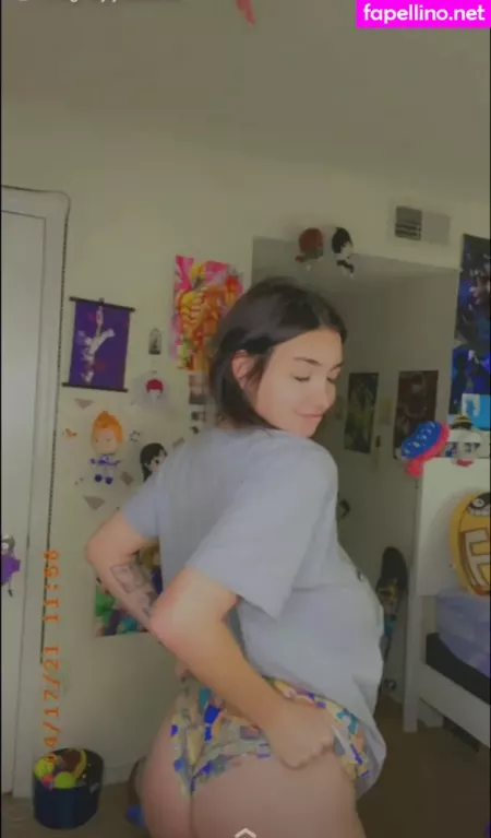 Irlyaomomo OnlyFans Thumbnail #Q2NfoyUvRc