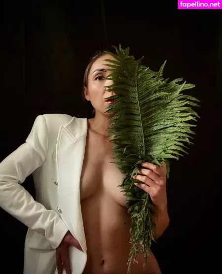 Iryna Sun OnlyFans Thumbnail #2y1NEXnzkM