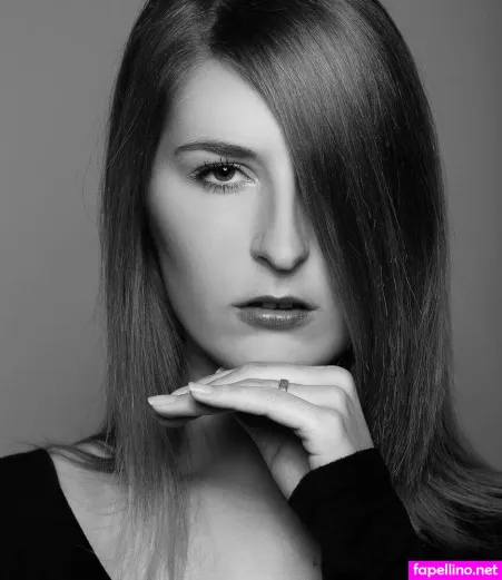 Isa Belle OnlyFans Thumbnail #OEGQk2vyan