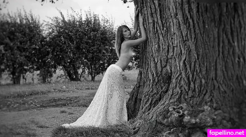 Isa Belle OnlyFans Thumbnail #S5oSIlNc6d