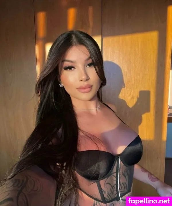 bella4lmeida, isa4lmeida, isabuenoox Nude Leaked OnlyFans Photo #2l8UbDfHbR