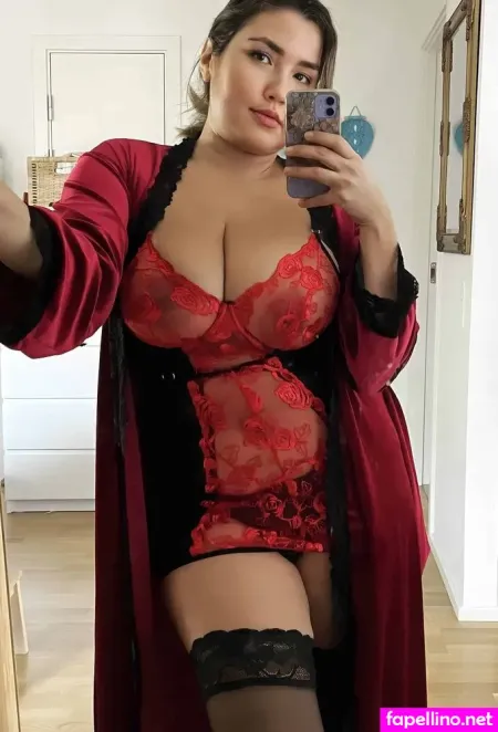 Isa Honey OnlyFans Thumbnail #nS0Fnm9M26