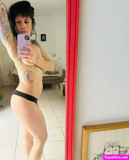 Isa Hot 22 OnlyFans Thumbnail #FToE9wrpbS