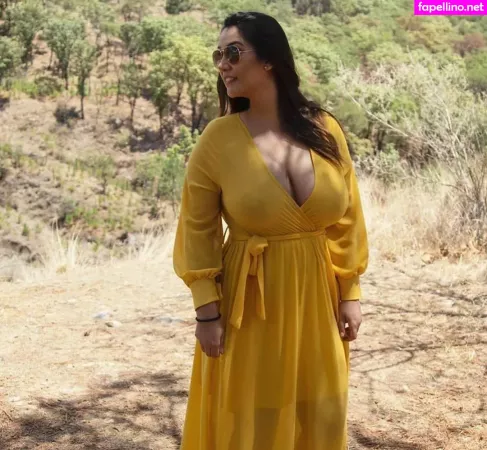 Isa Malone OnlyFans Thumbnail #ks8g89PDrY