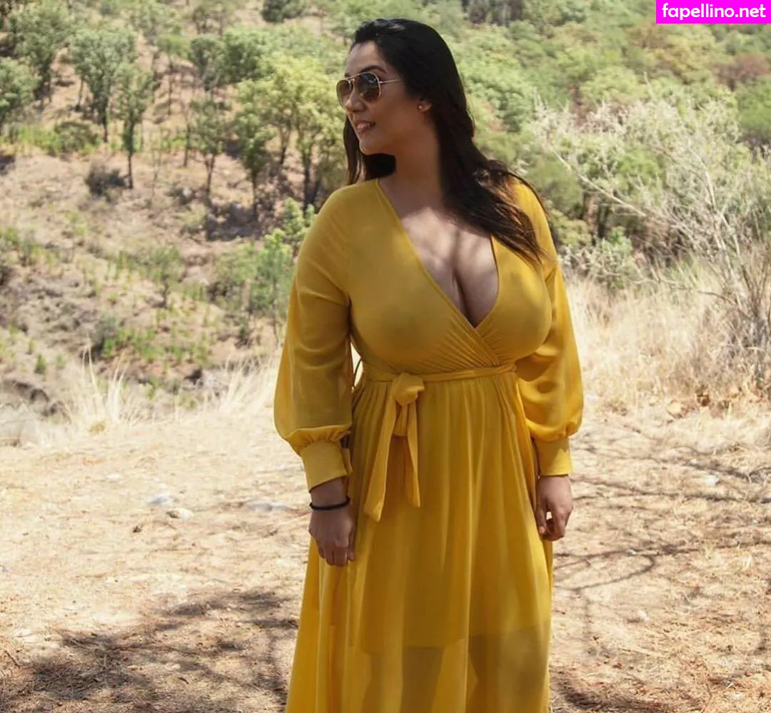IsaMalonett, isa.bellamalone, isamalone Nude Leaked OnlyFans Photo #ks8g89PDrY
