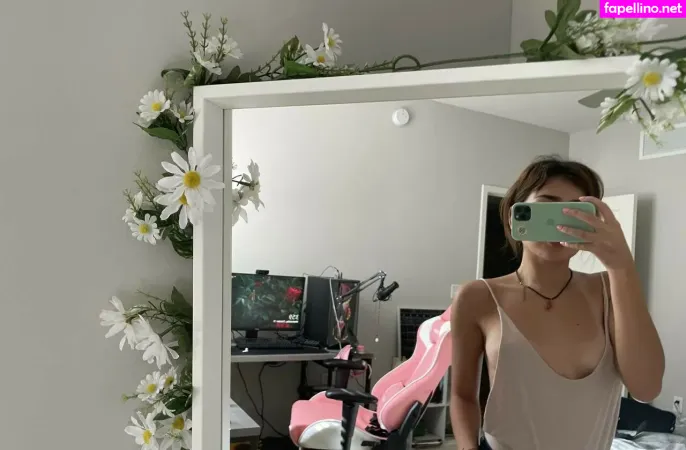 Isa Marin OnlyFans Thumbnail #HE8AVuJ6Pz