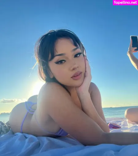 Isa Marin OnlyFans Thumbnail #cL52JtY8tH