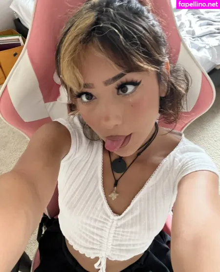 Isa Marin OnlyFans Thumbnail #nHKCYxujsW