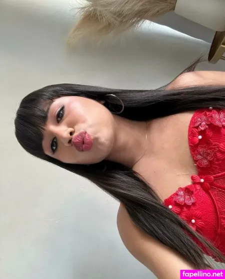 Isa Oelsi Main Profile Photo