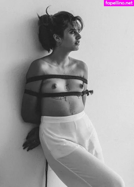 Isa Provati OnlyFans Thumbnail #62CVCRFyK8