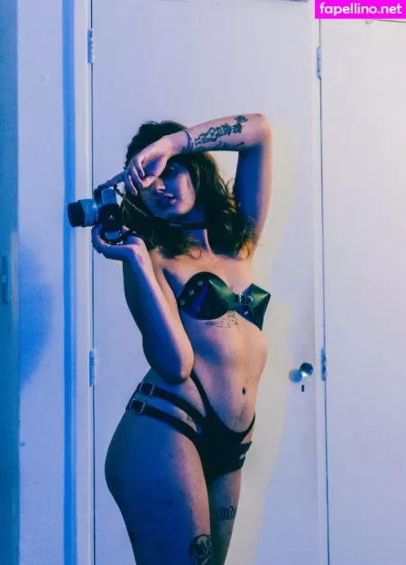 Isa Provati OnlyFans Thumbnail #yWVm0oTq4A