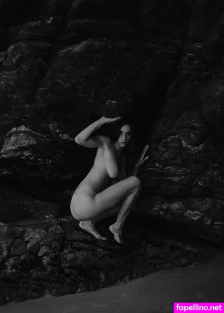 Isa Reda 3 OnlyFans Thumbnail #7XWkL7YzKU