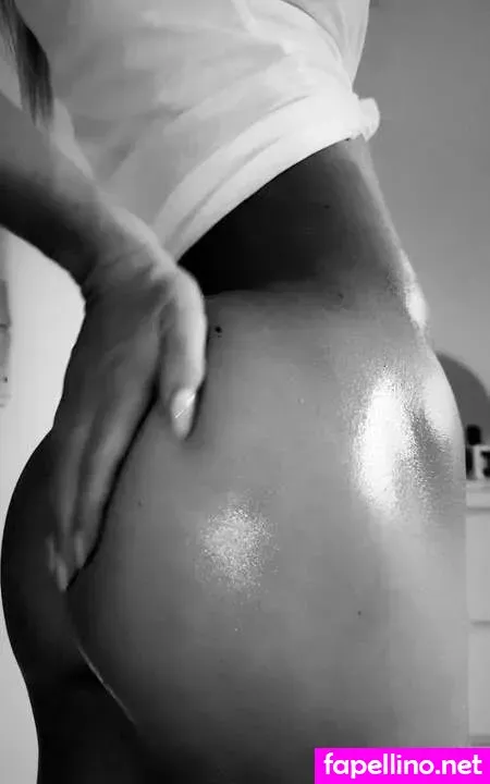 Isabel Ditlevsen 1 OnlyFans Thumbnail #WPoP3gz5MJ