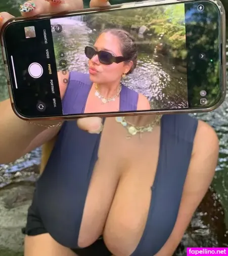 Isabel M OnlyFans Thumbnail #D8KA14TOWY