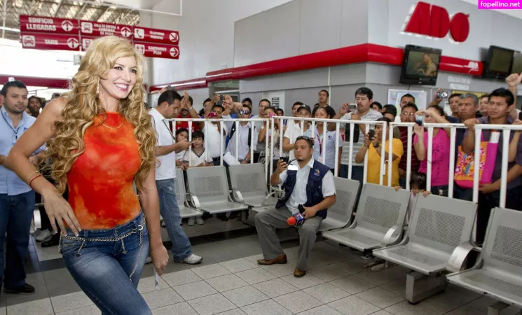 Isabel Madow OnlyFans Thumbnail #zlgN5nBPbB