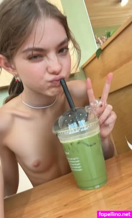 Isabel Myers OnlyFans Thumbnail #Oi1SsBs0in