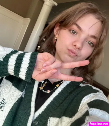 Isabel Myers OnlyFans Thumbnail #mLZ0XUnqAZ