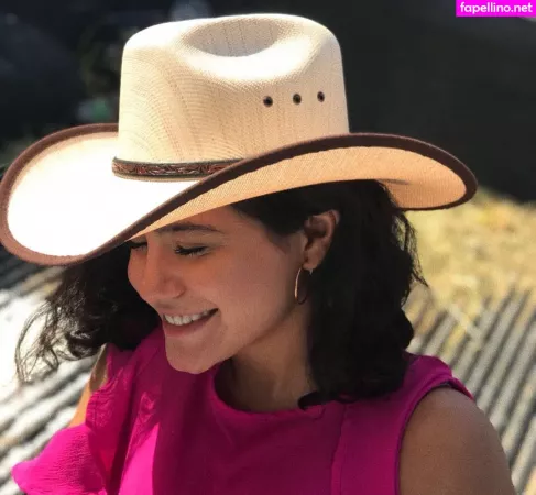 Isabel Neru OnlyFans Thumbnail #GhRVu0rAwS