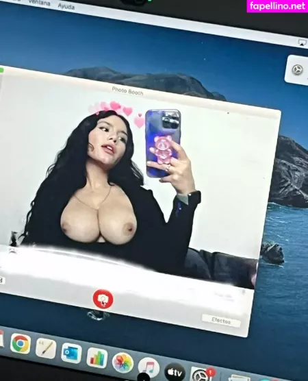 Isabel Neru OnlyFans Thumbnail #W9mPidH3U1