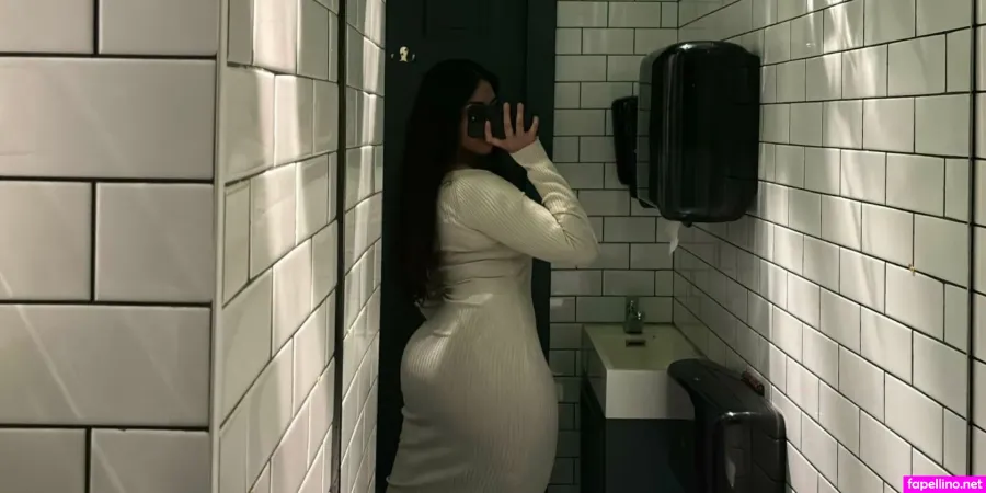 Isabel Palacio OnlyFans Thumbnail #IuGMkhXHhw