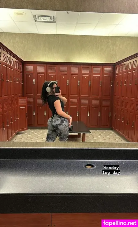 Isabel Palacio OnlyFans Thumbnail #cUNHDUnds0