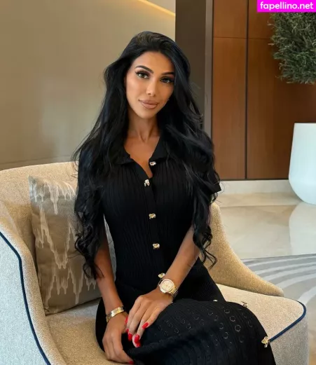 Isabel Raad OnlyFans Thumbnail #p9p4iifKBI