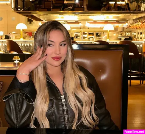 Isabel Ribeiro OnlyFans Thumbnail #Fa8iQAmXkq