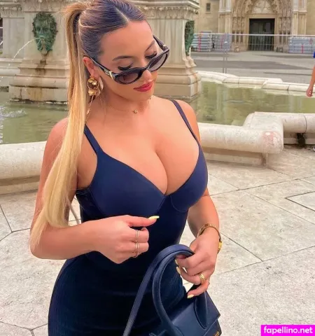 Isabel Ribeiro OnlyFans Thumbnail #H9s25qxckM