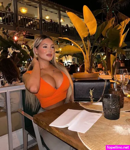 Isabel Ribeiro OnlyFans Thumbnail #ko74BWz75d