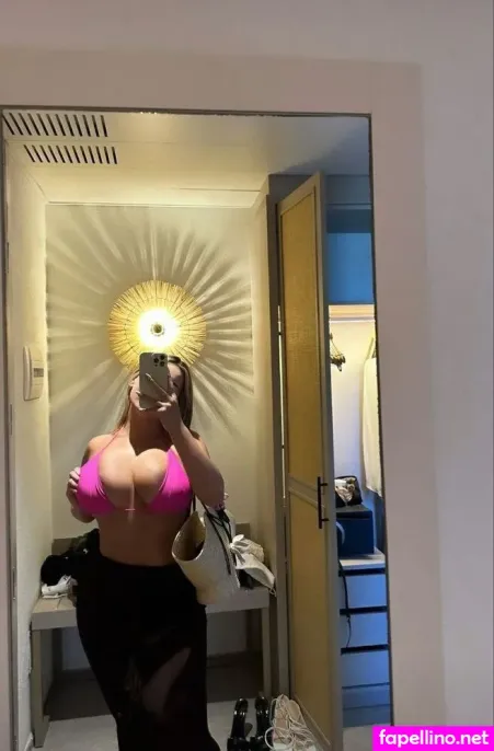 Isabel Ribeiro OnlyFans Thumbnail #oswaVggpXW