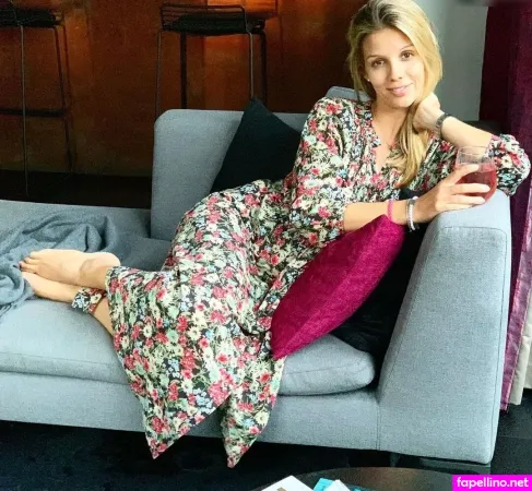 Isabel Vollmer OnlyFans Thumbnail #Eox0R8ZcN7