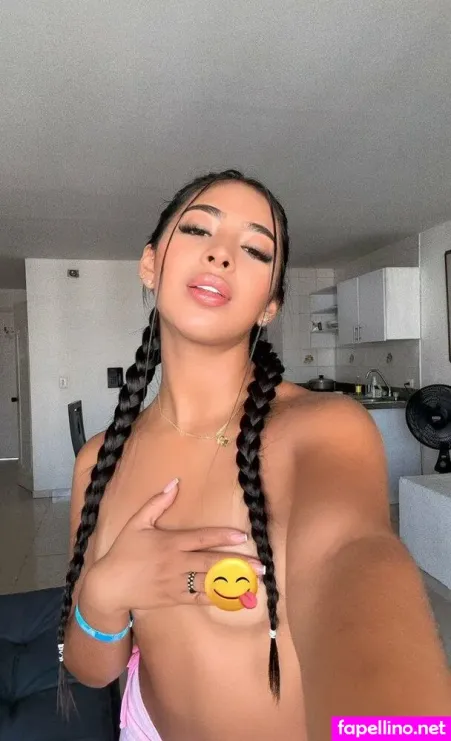 Isabela Bolaos OnlyFans Thumbnail #1K8M92Ixfi