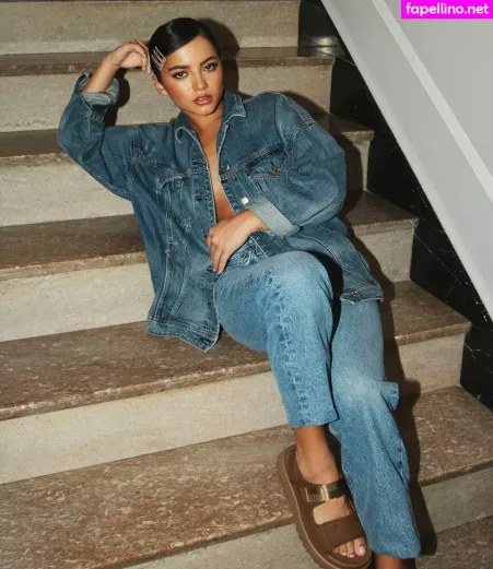 Isabela Merced OnlyFans Thumbnail #0BbbrFk9np