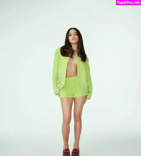 Isabela Merced OnlyFans Thumbnail #12hf1OuhWn