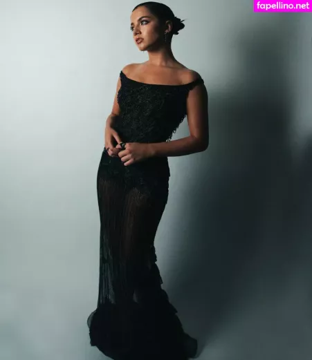 Isabela Merced OnlyFans Thumbnail #9rboPJPvdg