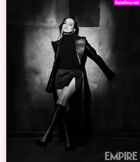 Isabela Merced OnlyFans Thumbnail #B3tkutYLKT