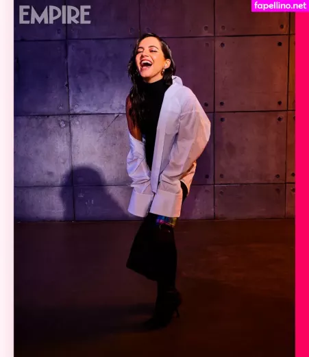 Isabela Merced OnlyFans Thumbnail #B4rt9ra440