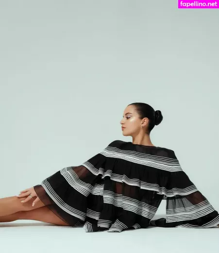 Isabela Merced OnlyFans Thumbnail #DfnQF1Yz0q