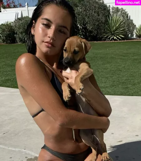 Isabela Merced OnlyFans Thumbnail #EIOYy4AOEe