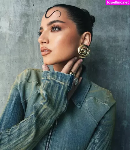 Isabela Merced OnlyFans Thumbnail #K5yuBrKoIV