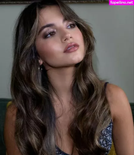Isabela Merced OnlyFans Thumbnail #O9zQz29nWw