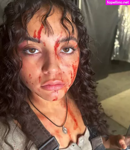 Isabela Merced OnlyFans Thumbnail #ZxaCC2fwuO