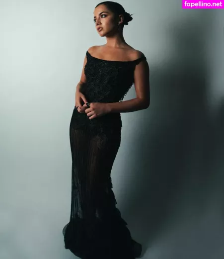 Isabela Merced OnlyFans Thumbnail #dYE7SvDnAM