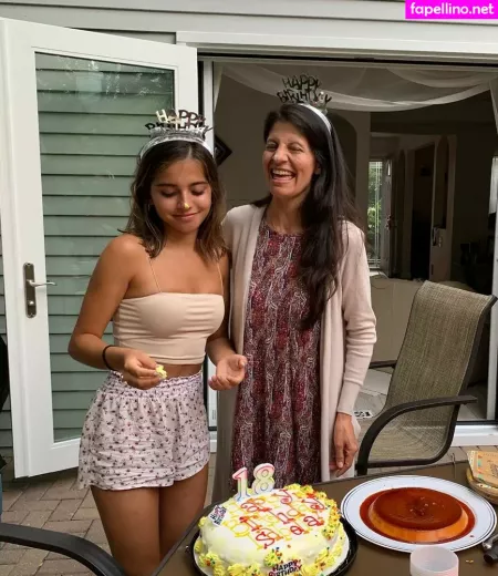 Isabela Merced OnlyFans Thumbnail #dlz7bySv0I