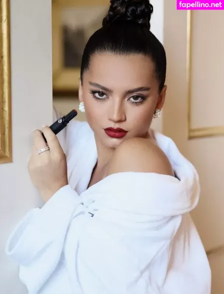 Isabela Merced OnlyFans Thumbnail #fBIYMqqVYi