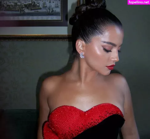 Isabela Merced OnlyFans Thumbnail #mV6CWlxCQr