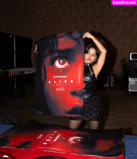 Isabela Merced OnlyFans Thumbnail #nEcamQbRjp