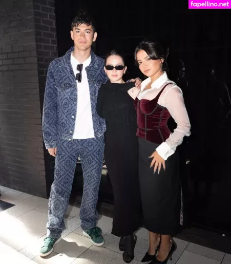 Isabela Merced OnlyFans Thumbnail #oHyuLVu0ur