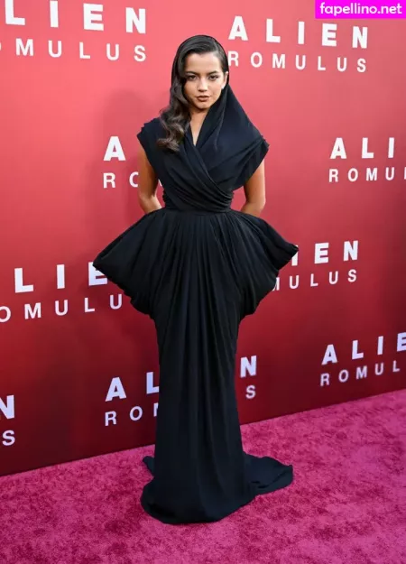 Isabela Merced OnlyFans Thumbnail #oiObdzU1w1